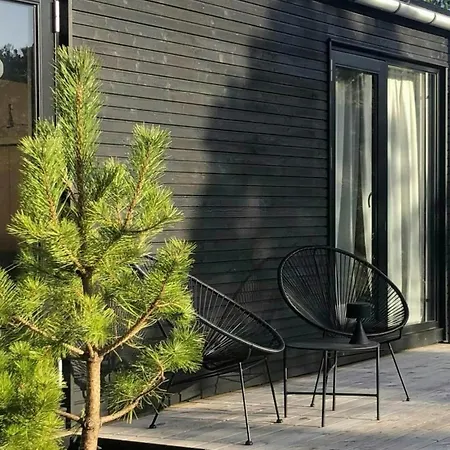 Feriehus Summer House On Natural Grounds Among Pine Trees