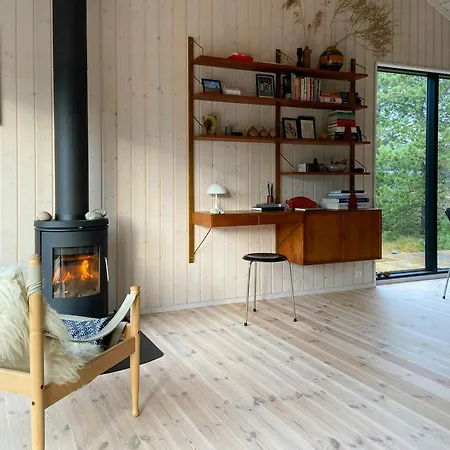 Feriehus Summer House On Natural Grounds Among Pine Trees *